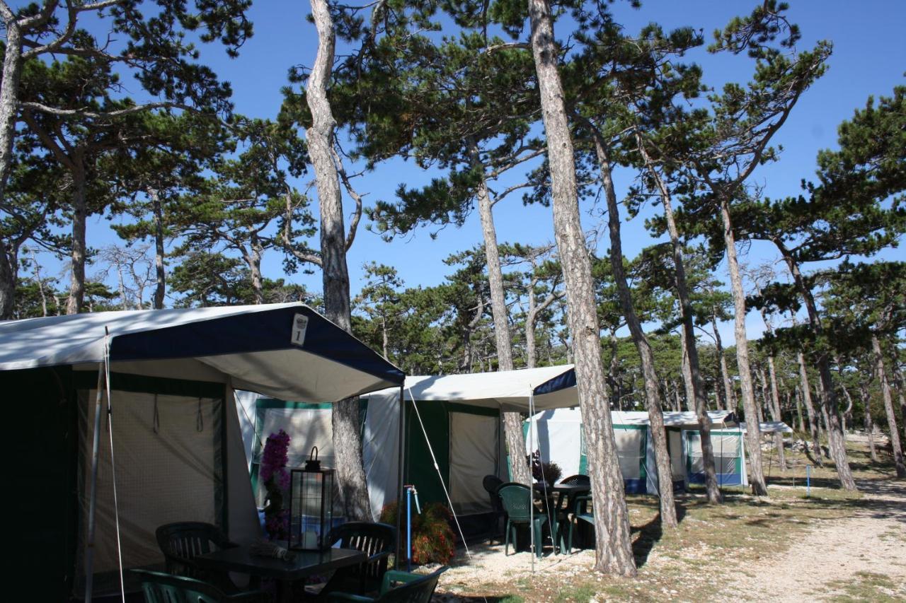 Camping Planik Hotel Razanac Ngoại thất bức ảnh