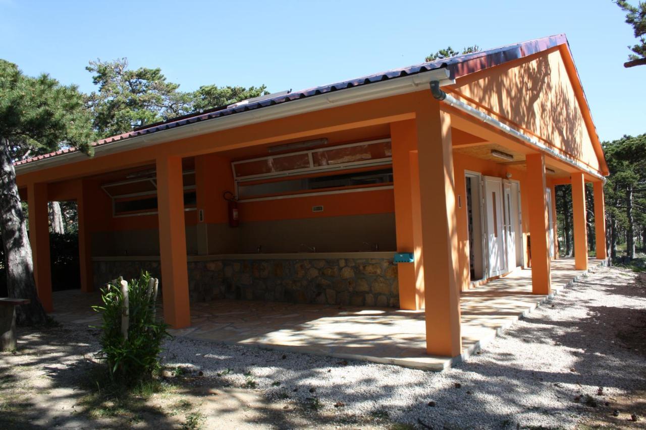 Camping Planik Hotel Razanac Ngoại thất bức ảnh