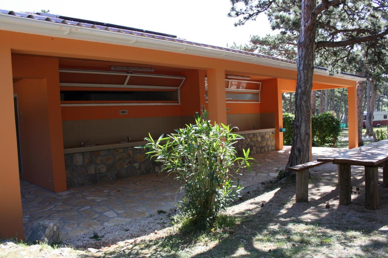 Camping Planik Hotel Razanac Ngoại thất bức ảnh