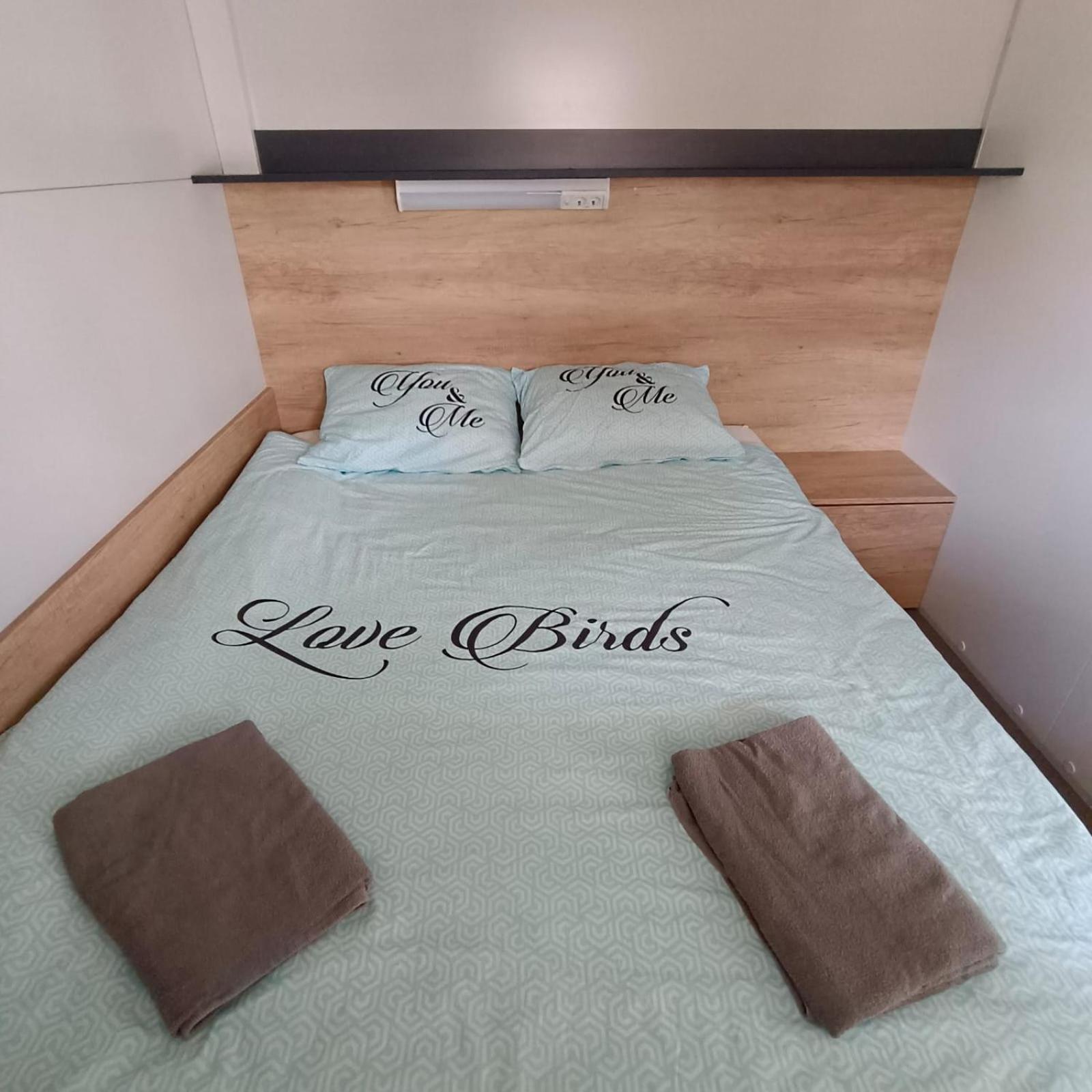 Camping Planik Hotel Razanac Ngoại thất bức ảnh