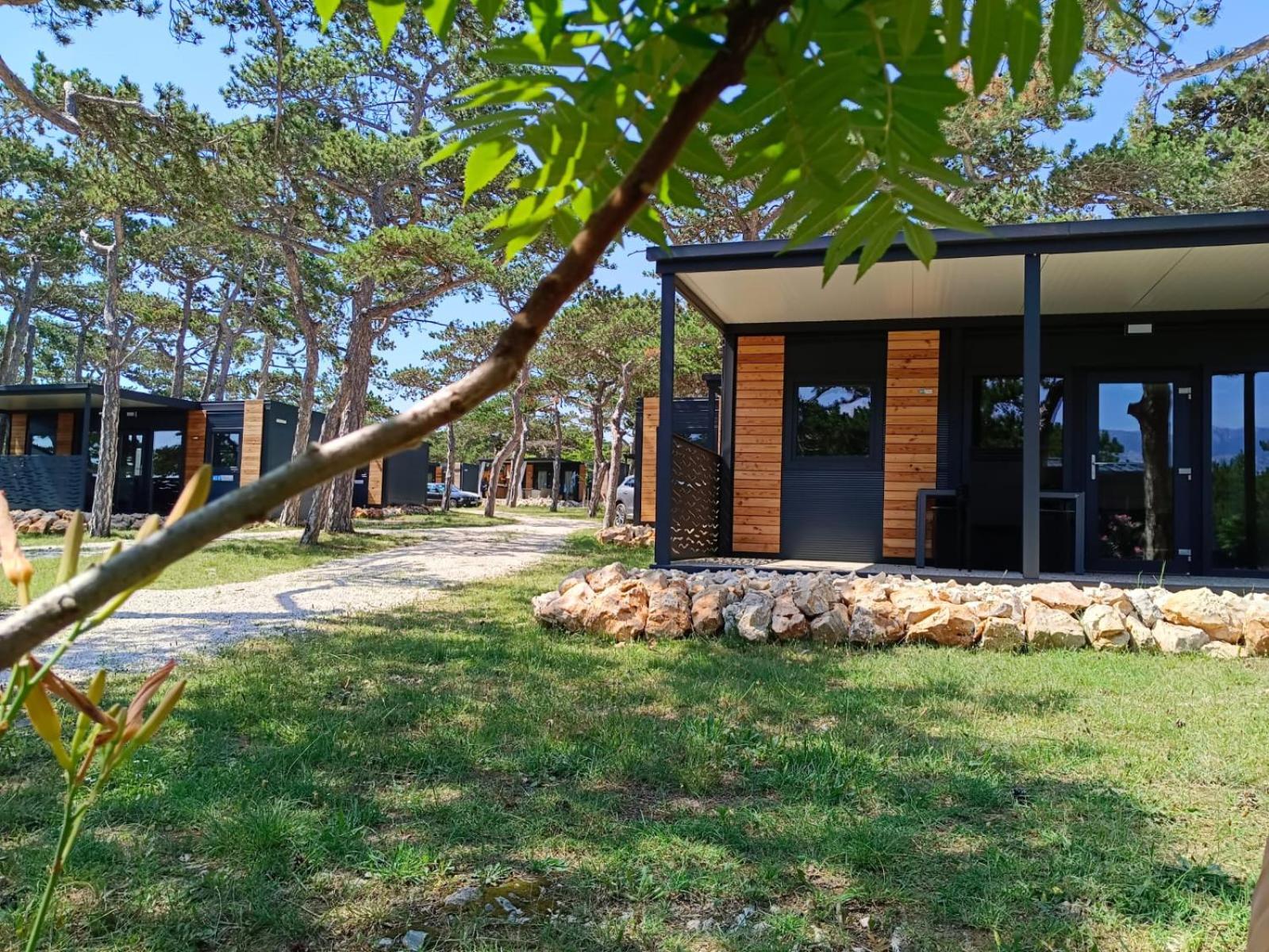 Camping Planik Hotel Razanac Ngoại thất bức ảnh